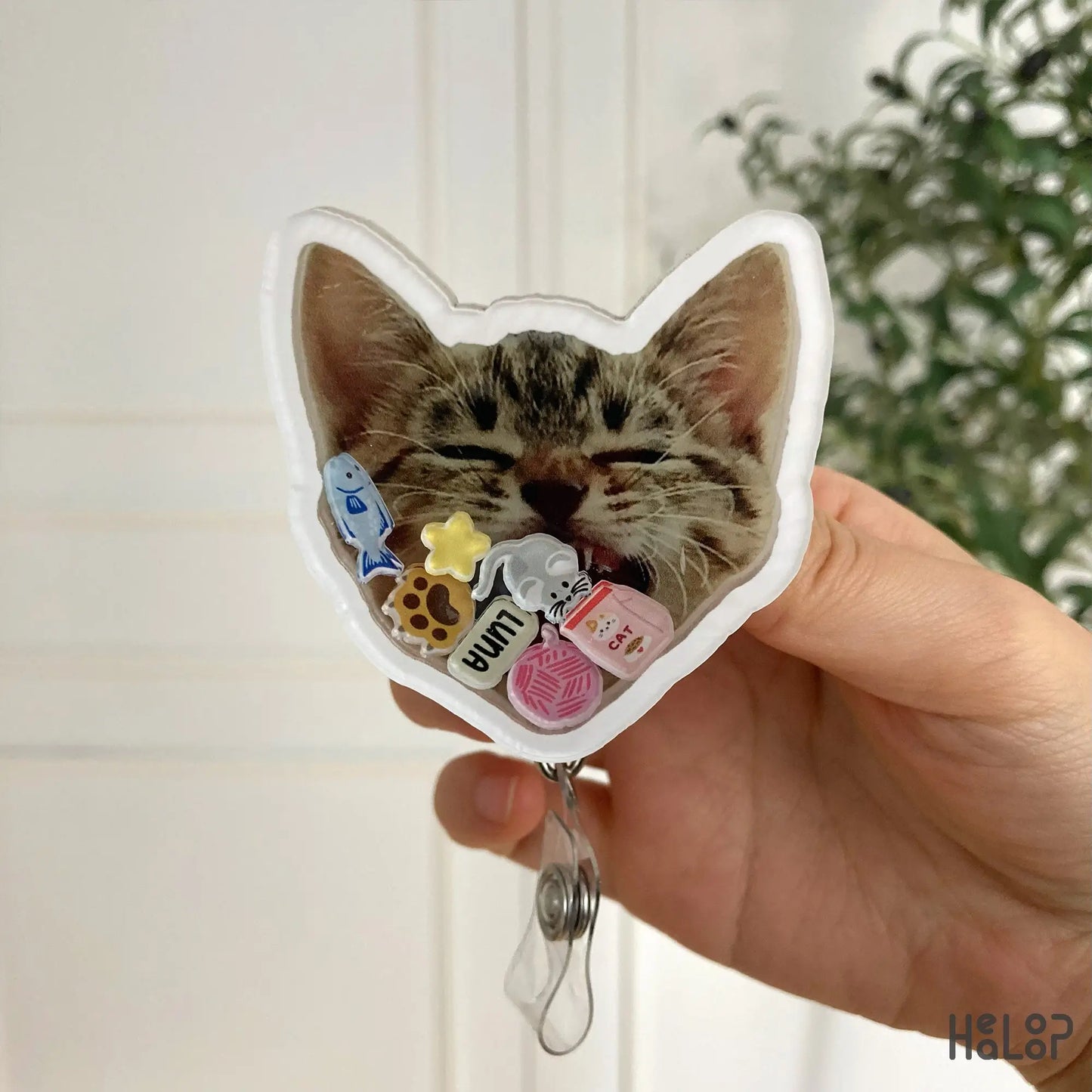 Cat photo badge reel.