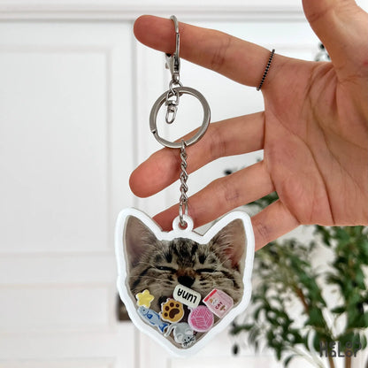 custom cat shaker keychain with floating charms and acrylic layered design