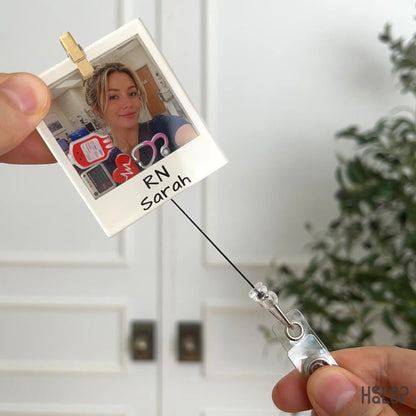 Retractable custom photo shaker badge reel with personalized picture design