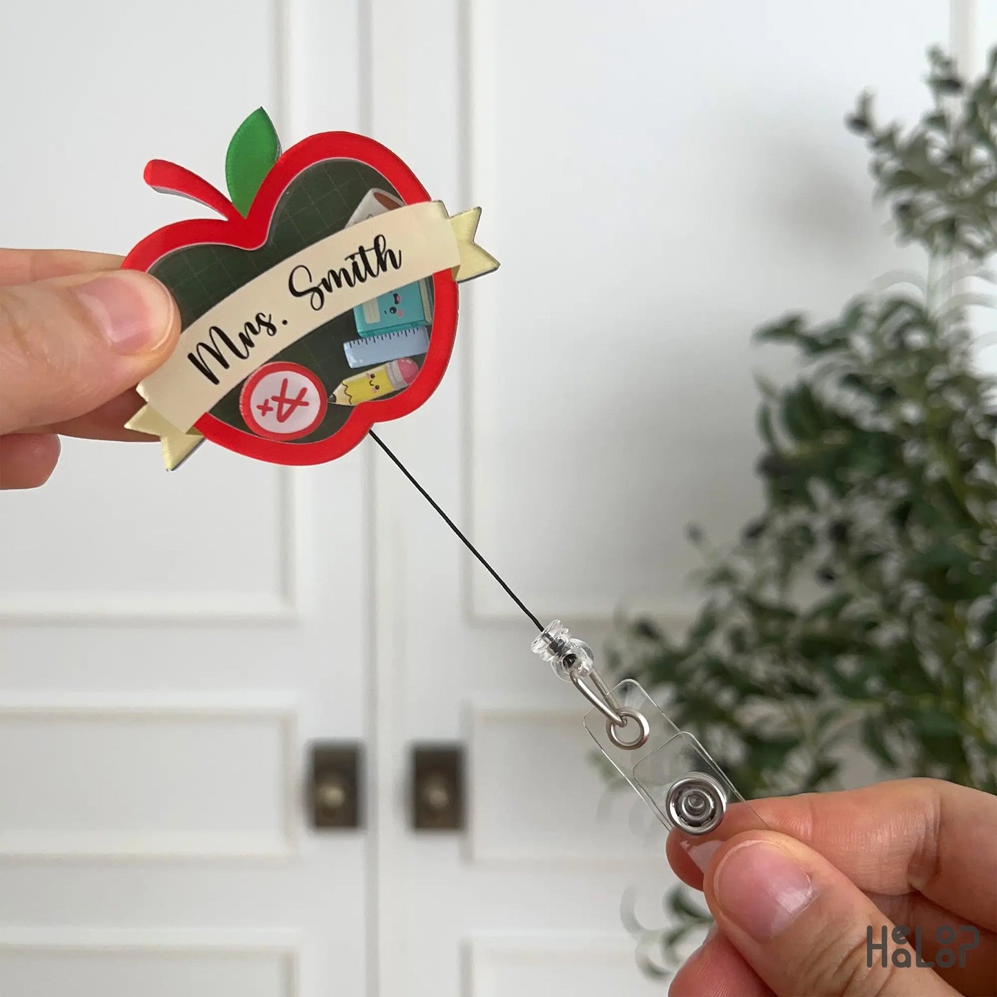 Teacher apple shaker badge reel with retractable cord and personalized teacher name