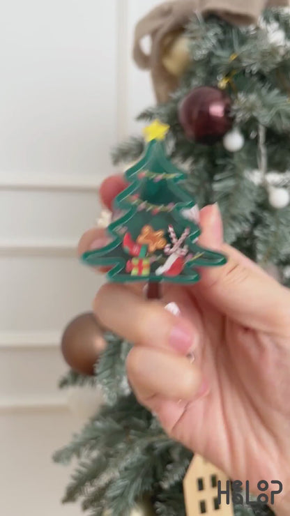 Christmas tree shaker badge reel video